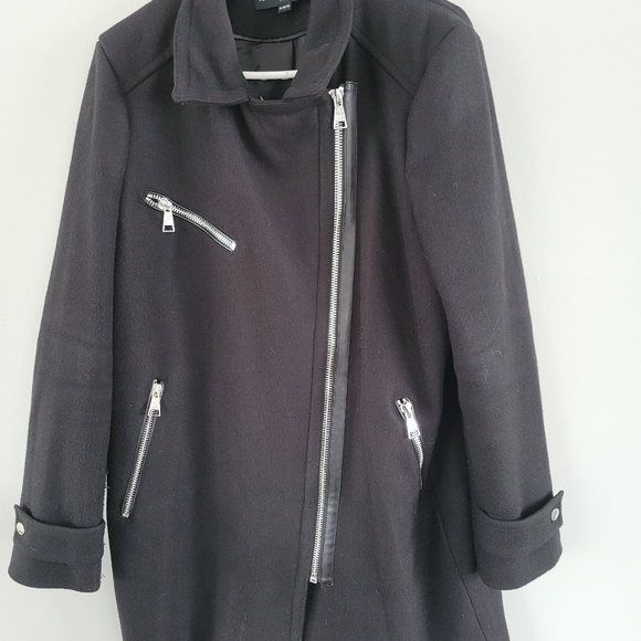 Karl Lagerfeld Jackets & Blazers - Karl Lagerfeld winter coat